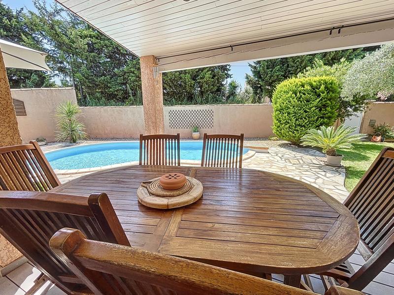 Maison - 100 m² - 4 pièces