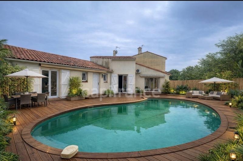 Maison - 104 m² - 4 pièces