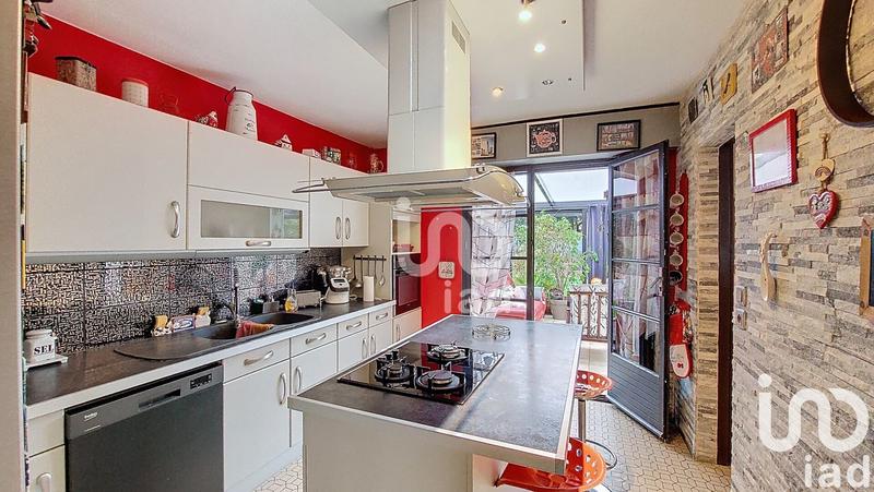 Maison - 130 m² - 5 pièces