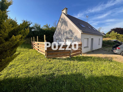 Maison - 93 m² - 4 pièces