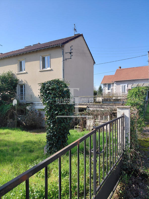 Maison - 91 m² - 4 pièces