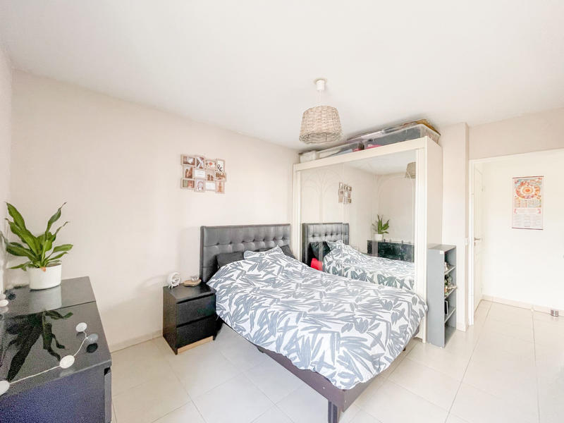 Appartement - 77 m² - 4 pièces