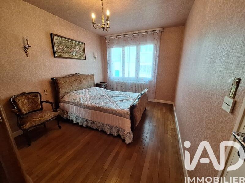 Maison - 93 m² - 4 pièces