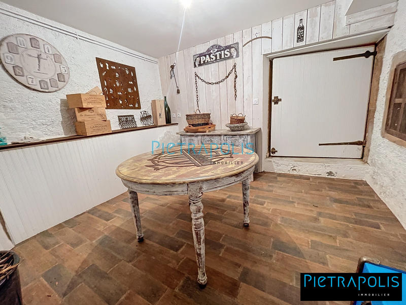 Maison ancienne - 162 m² - 7 pièces