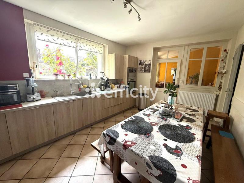 Maison - 112 m² - 5 pièces