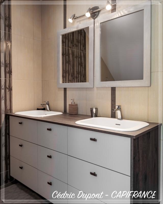 Maison - 285 m² - 8 pièces