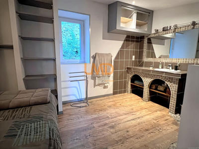 Maison de ville - 80 m² - 4 pièces