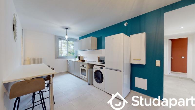 Chambre - 12 m² - 1 pièce