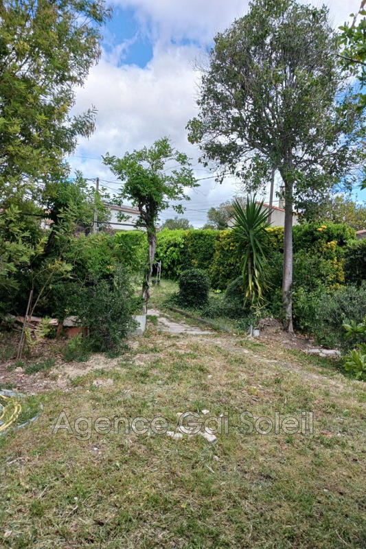 Maison - 255 m² - 8 pièces