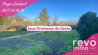 Terrain constructible - 762 m²