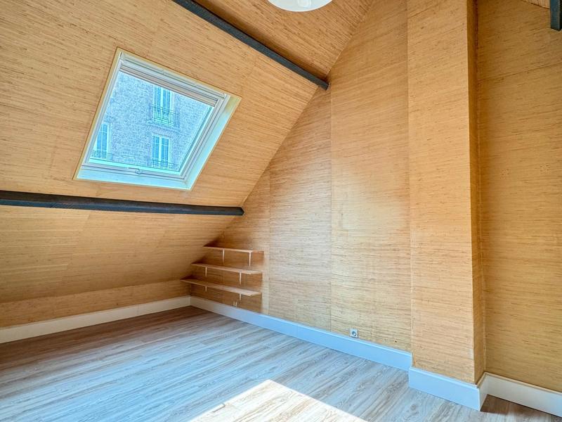 Maison - 148 m² - 6 pièces