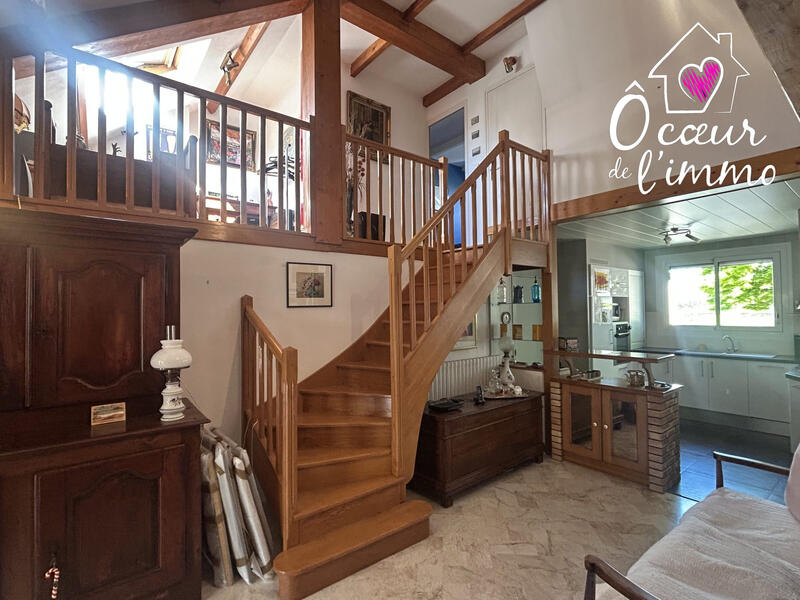 Maison - 101 m² - 5 pièces