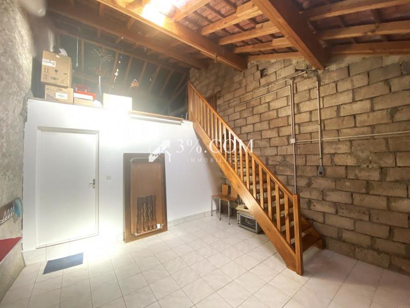 Maison - 230 m² - 8 pièces