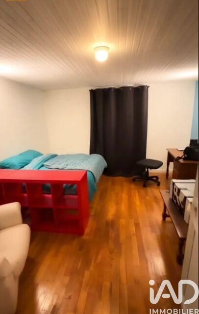 Maison - 111 m² - 7 pièces