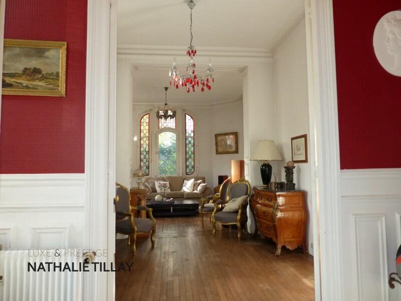 Maison - 290 m² - 10 pièces