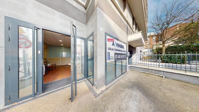 Bureau - 91 m² - 4 pièces