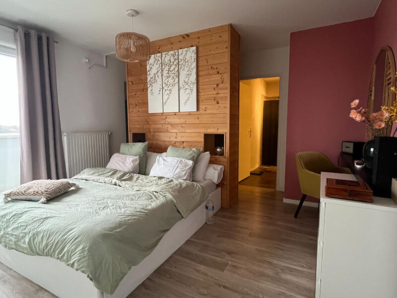 Appartement - 91 m² - 4 pièces