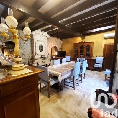 Maison de ville - 210 m² - 8 pièces