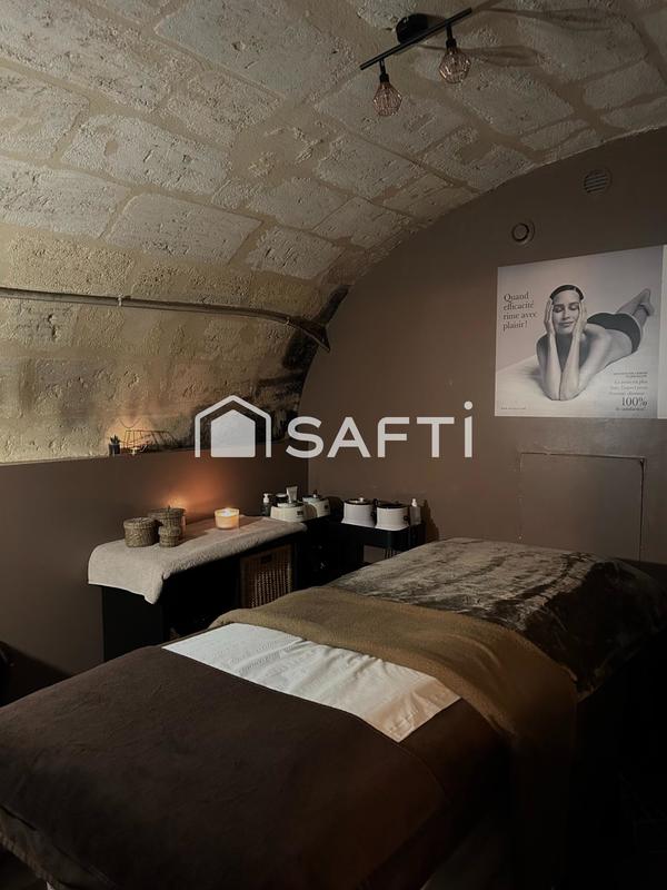 Local commercial - 120 m² - 7 pièces