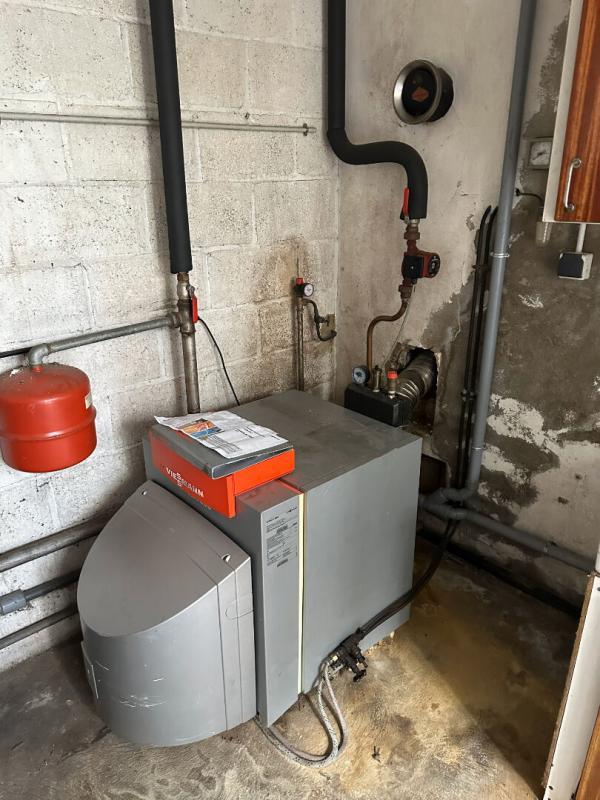 Maison - 175 m² - 13 pièces