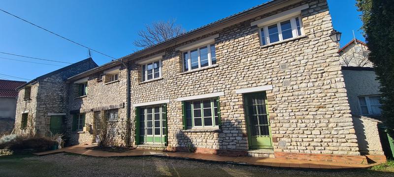 Appartement - 98 m² - 4 pièces