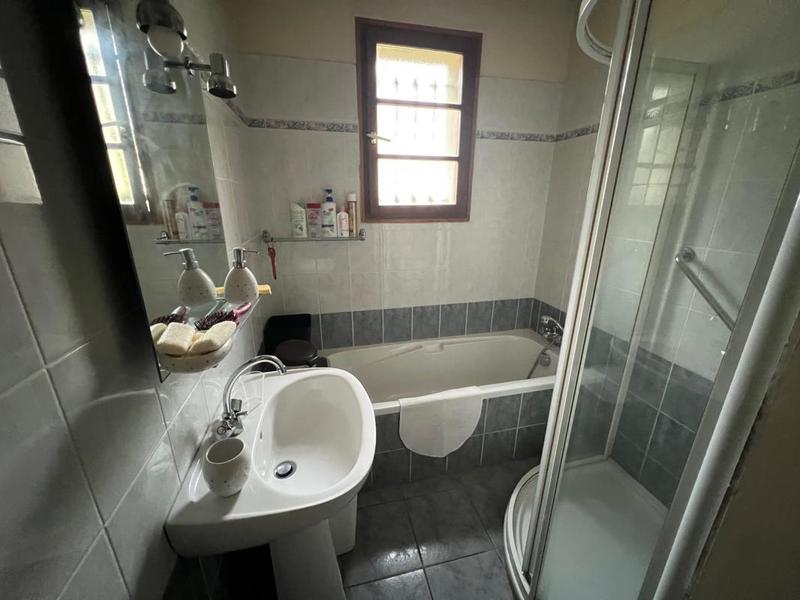 Pavillon - 90 m² - 5 pièces