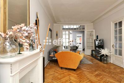 Maison - 159 m² - 6 pièces