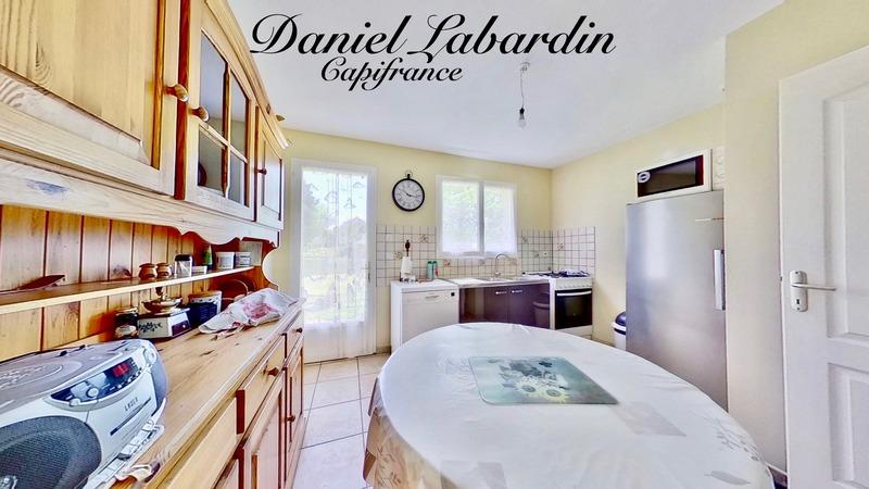 Maison - 89 m² - 5 pièces