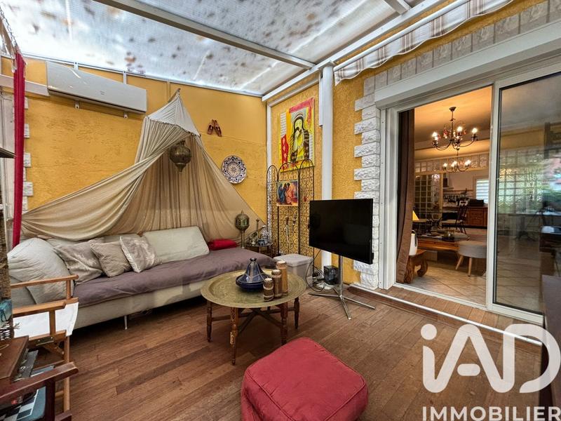 Maison - 166 m² - 6 pièces