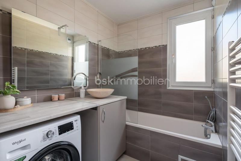 Appartement - 88 m² - 4 pièces