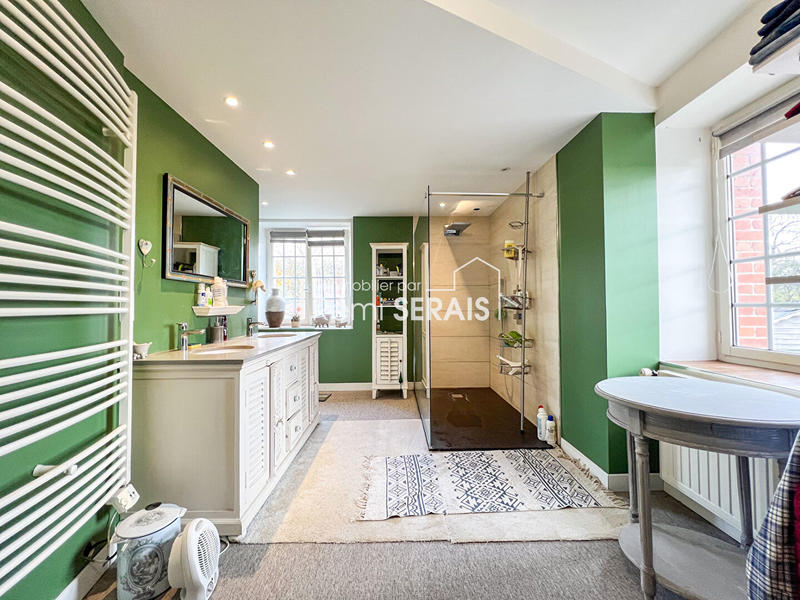 Maison - 187 m² - 5 pièces