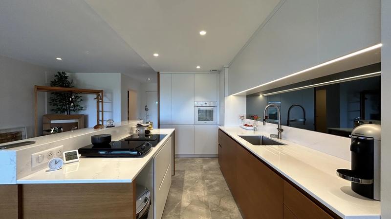 Appartement - 145 m² - 4 pièces