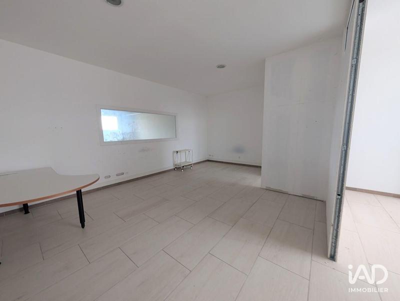 Local commercial - 555 m²