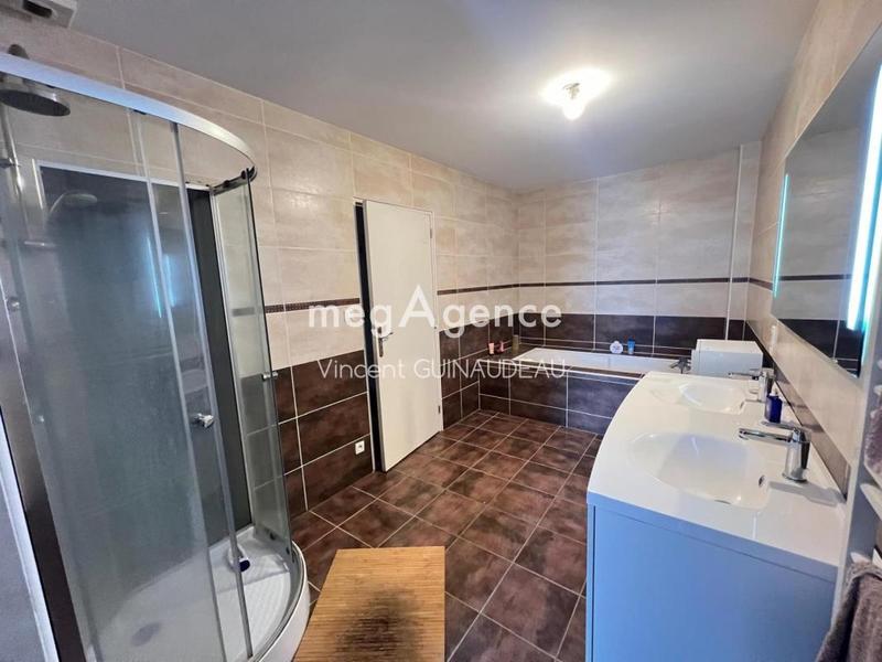 Maison - 134 m² - 6 pièces