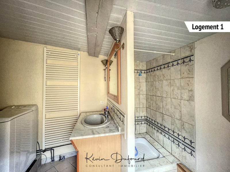 Propriété - 300 m² - 13 pièces