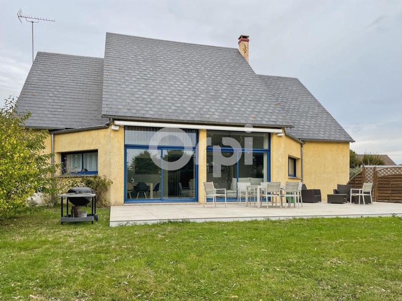 Maison - 260 m² - 9 pièces