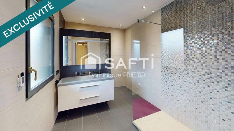 Maison - 165 m² - 6 pièces