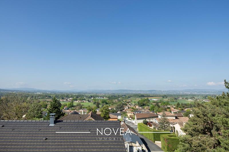 Maison contemporaine - 177 m² - 6 pièces