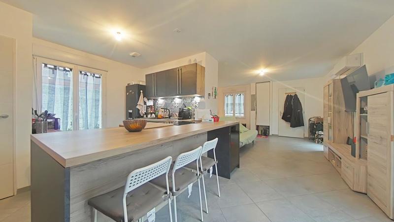 Maison - 80 m² - 4 pièces