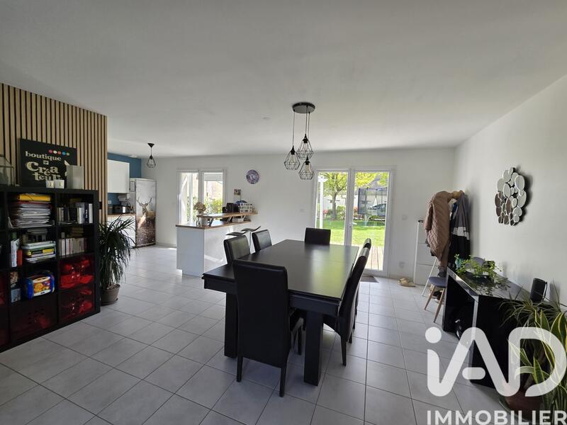 Maison - 86 m² - 4 pièces
