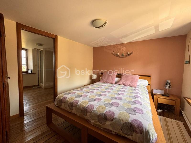 Propriété - 265 m² - 12 pièces