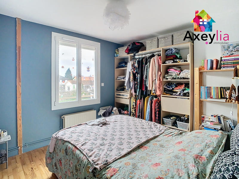 Maison - 96 m² - 5 pièces