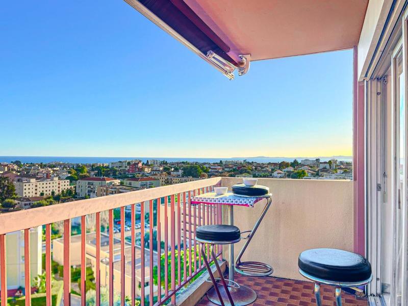 Appartement - 97 m² - 5 pièces