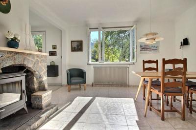 Maison - 178 m² - 10 pièces