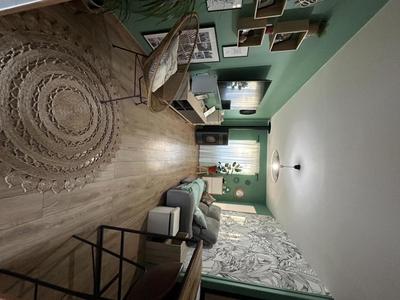 Maison - 96 m² - 5 pièces