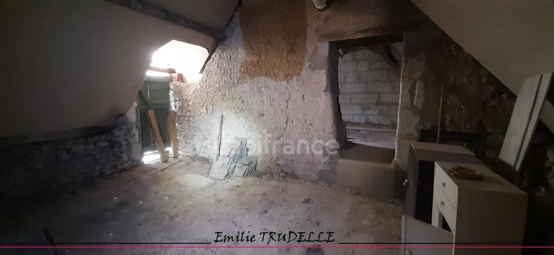 Maison en pierre - 92 m² - 4 pièces