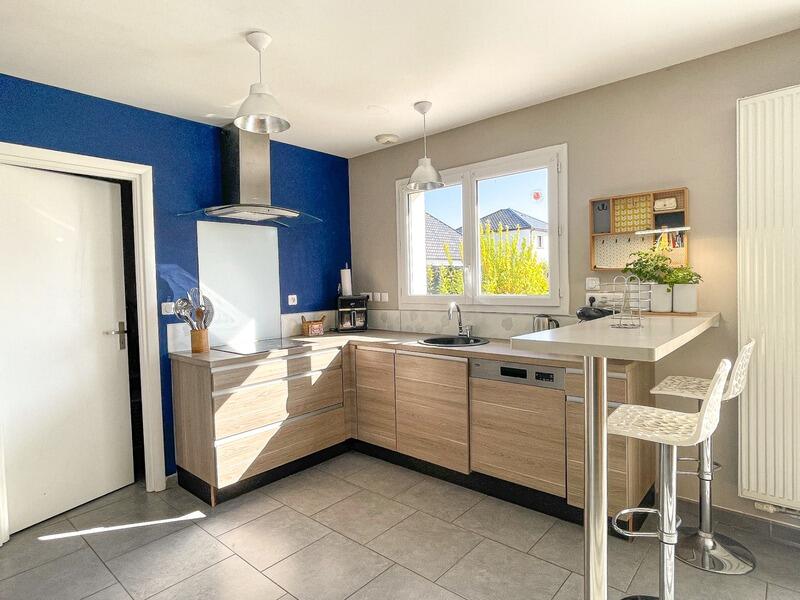 Maison - 103 m² - 4 pièces