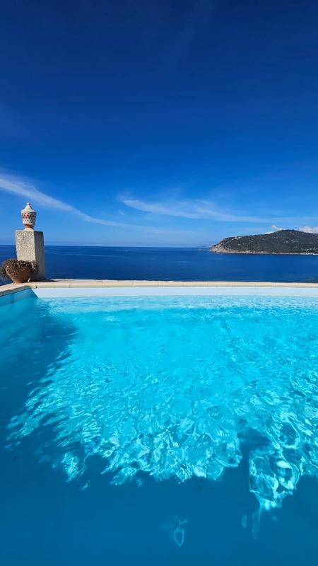 Villa - 204 m² - 6 pièces