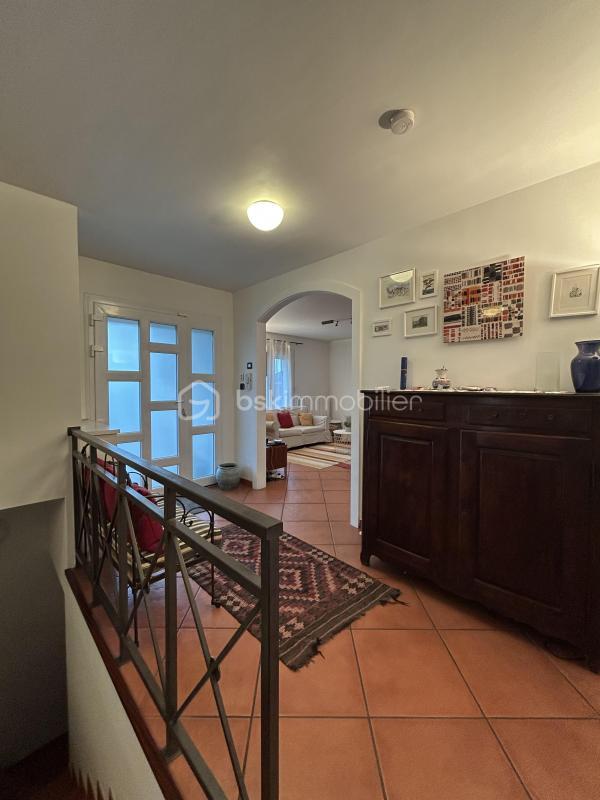 Maison traditionnelle - 165 m² - 7 pièces