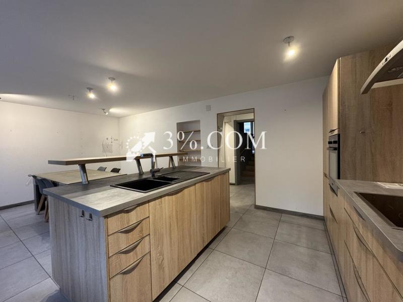 Maison - 140 m² - 5 pièces